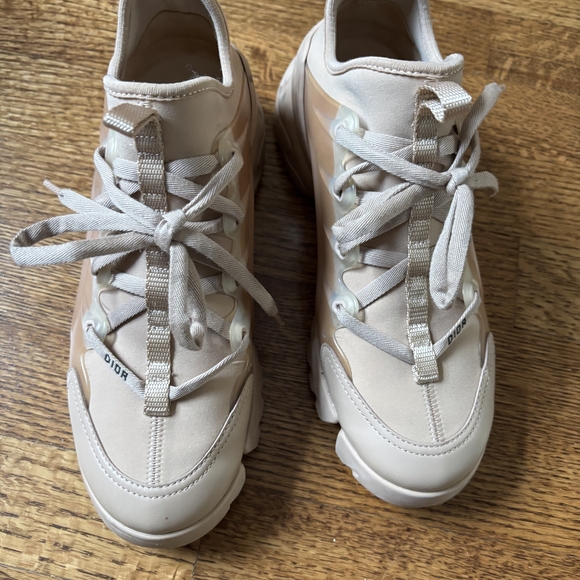 Dior Beige Women\'s Sneakers
